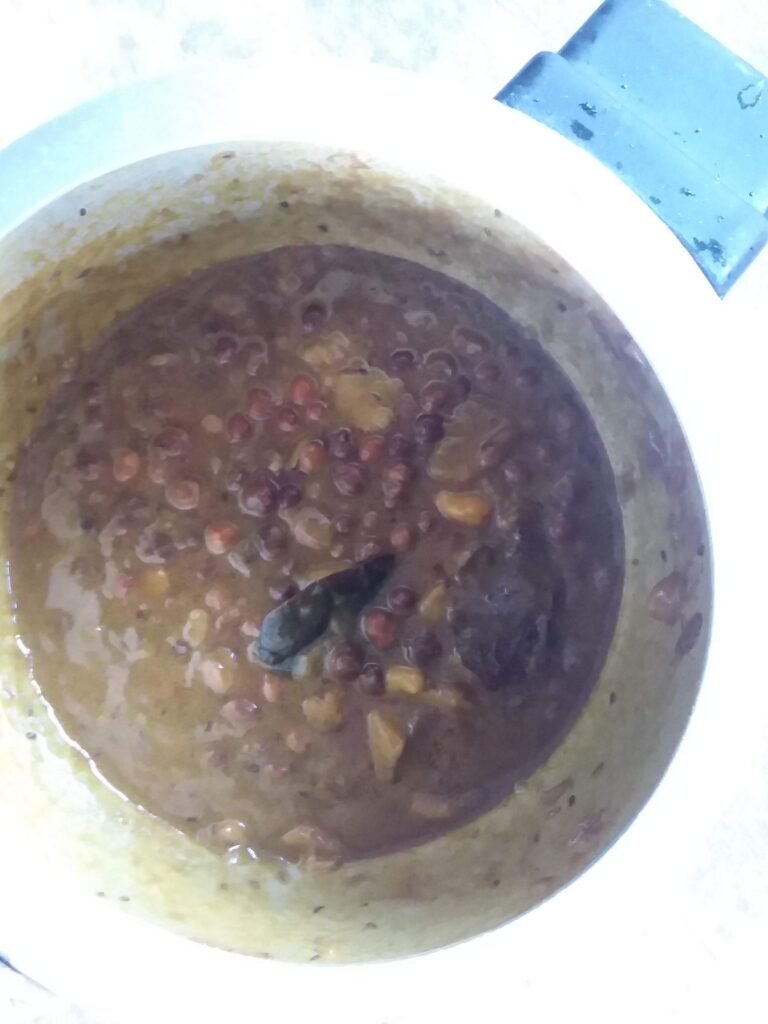 Bihari Aloo Chana Ki Sabji 