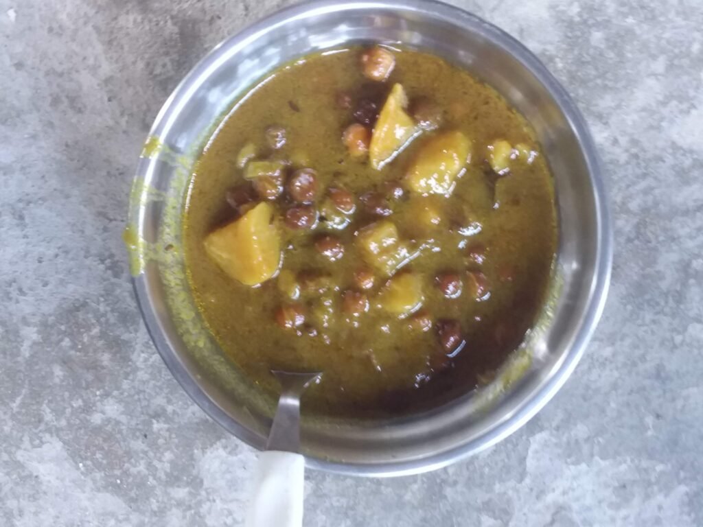 Bihari Aloo Chana Ki Sabji 